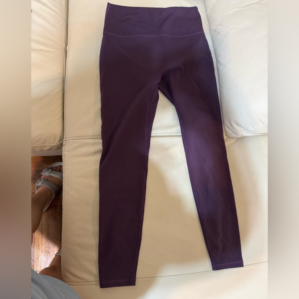 ILUS High Waisted Purple Leggings
